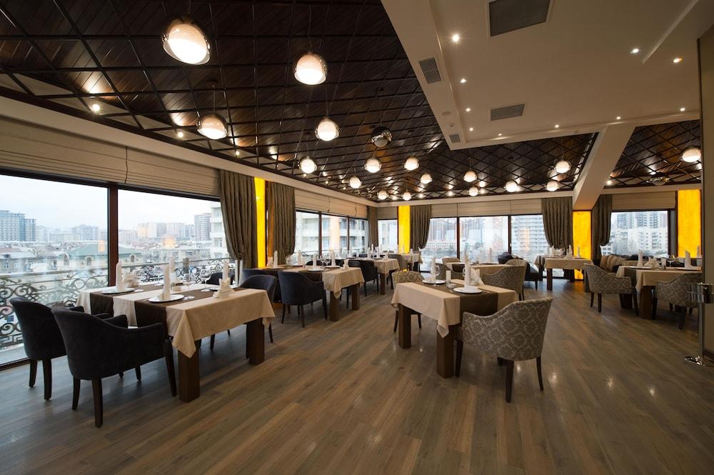 Boulevard Side Hotel Baku Exterior photo